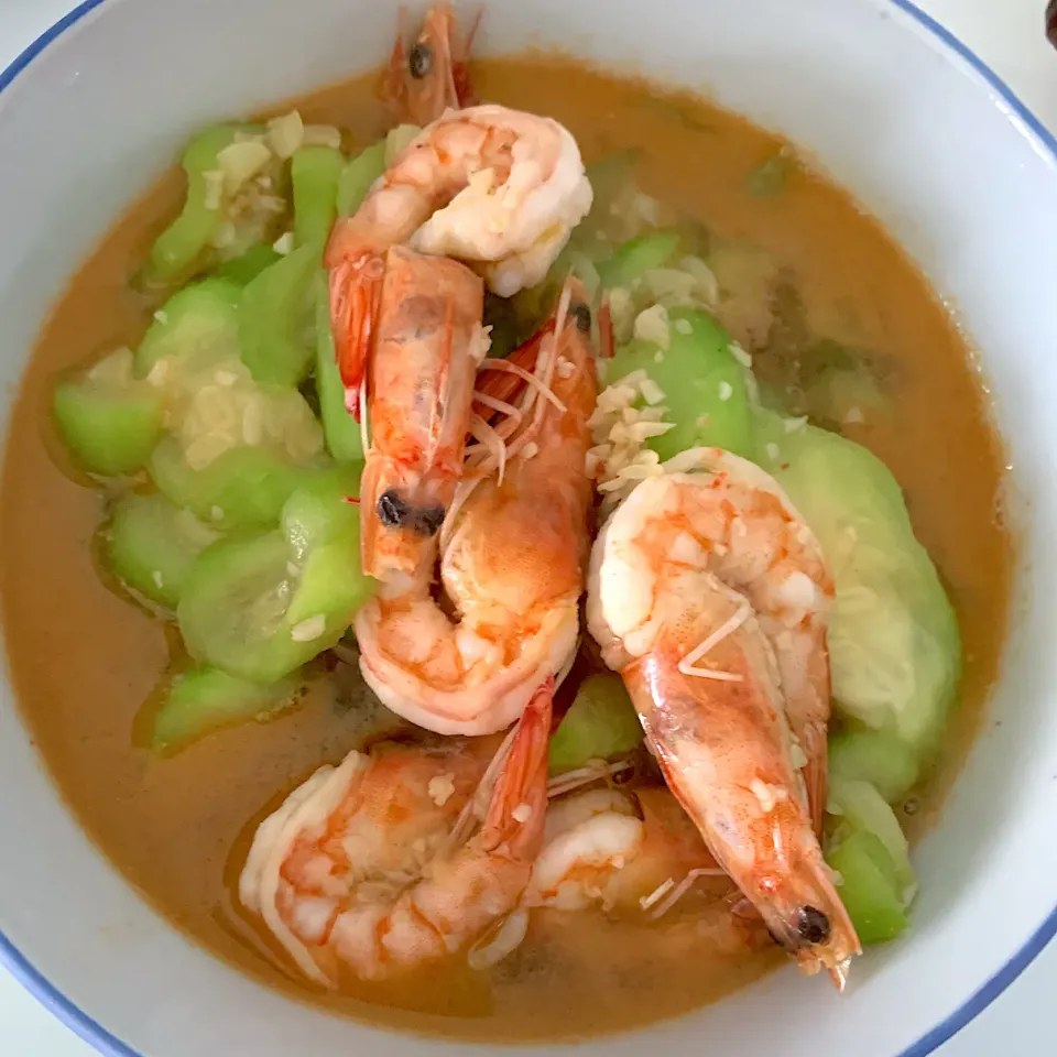 Angled luffa with prawns|Ong Sor Fernさん