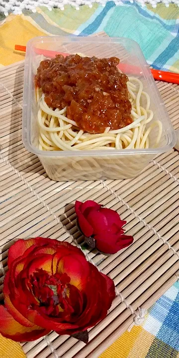 classic spaghety bolognaise|Vanya Abhinandaさん