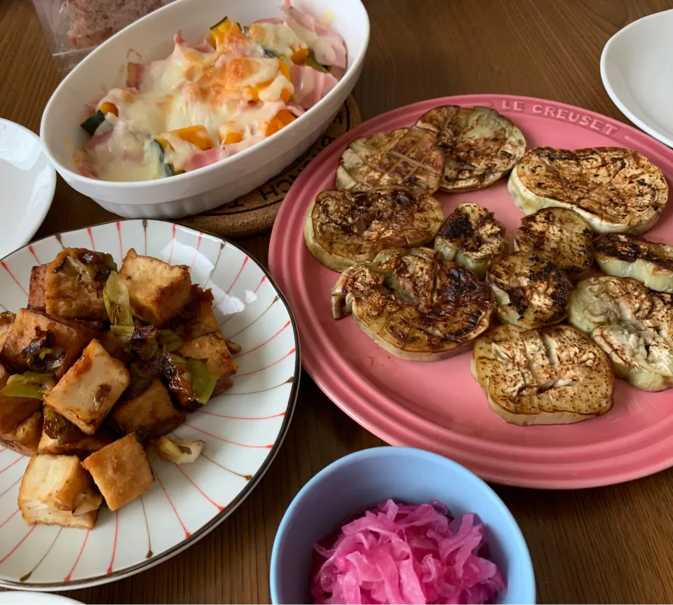 10月4日昼は白なすステーキ、ラグビーかぼちゃチーズ焼き、厚揚げの峠味噌炒め|とももさん