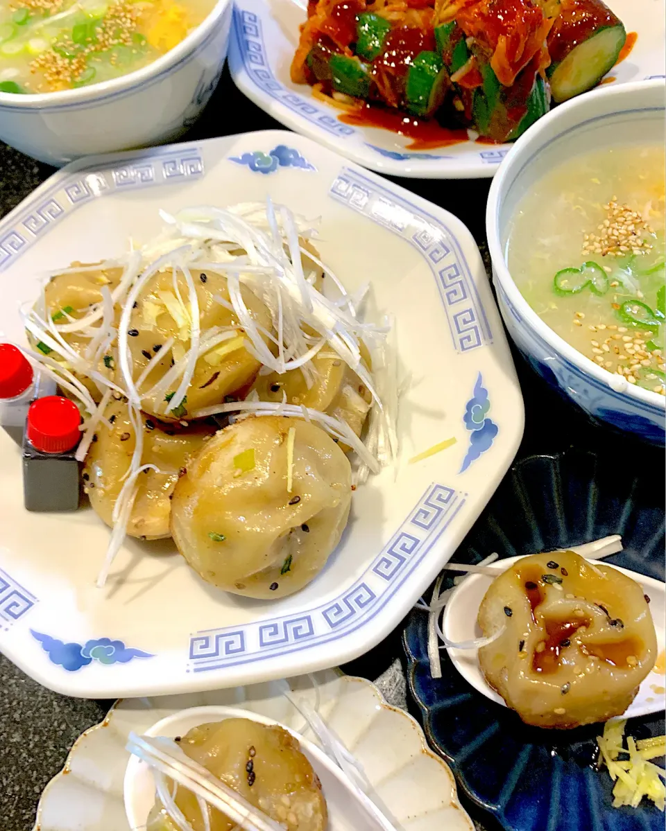 焼き小籠包とオイキムチと春雨中華風スープ|シュトママさん