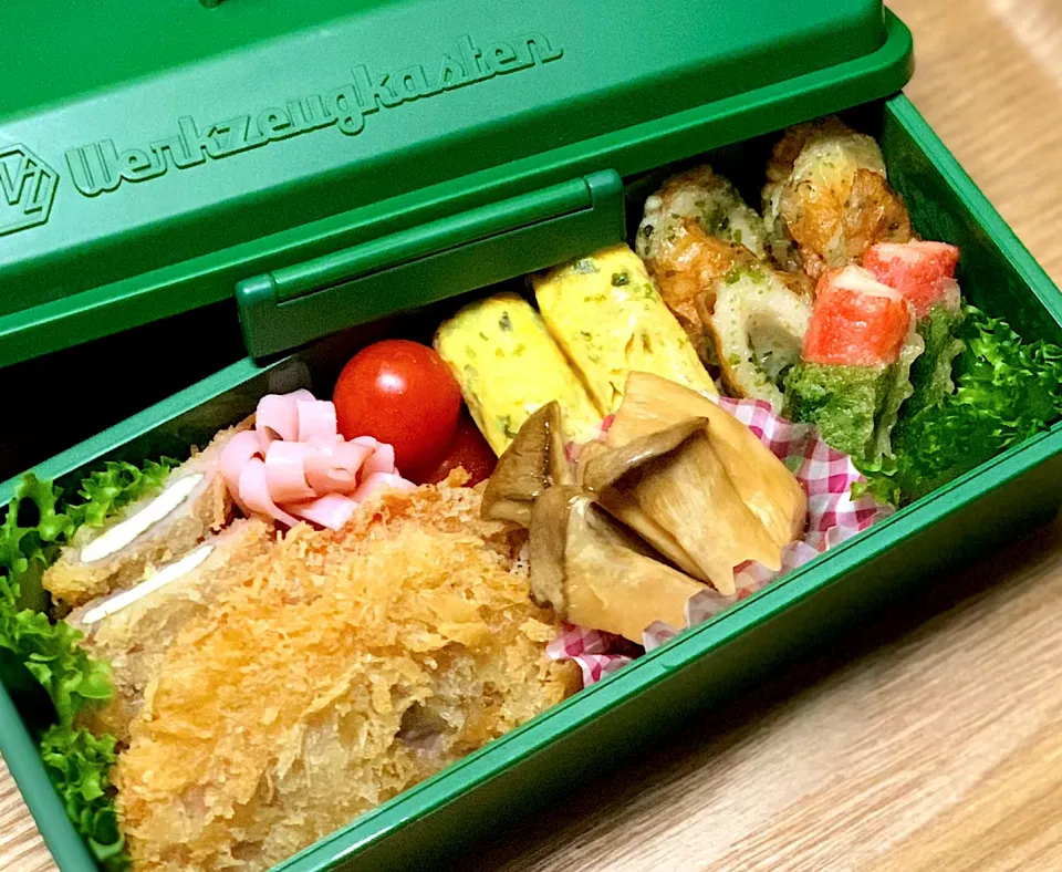 Snapdishの料理写真:旦那のお弁当⭐︎|kanmamamaさん