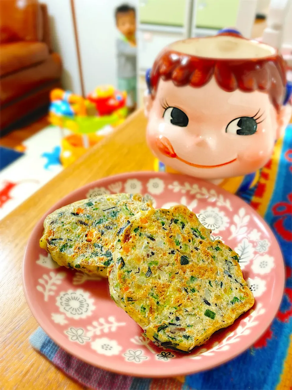 手掴み食べシリーズ♡たっぷりお野菜と鯖缶のお好み焼き風おやき。|ぽき。さん