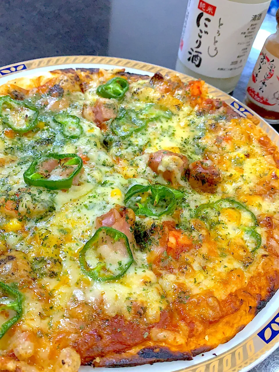 晩ご飯🎃日本人だけどピザ🍕たまには良い。許す。|Lucky克子ちゃんさん