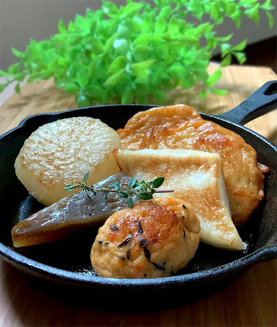 スキレットで焼きおでん🍢|9421beruさん