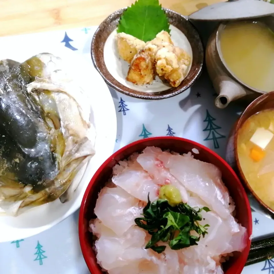 ・鯛茶漬け
・ワラサの竜田揚げ
・ワラサの兜煮
・味噌汁|あぁちゃんさん