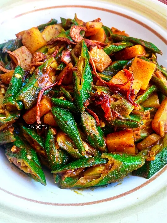 Stir fry Okra Masala|Noofs___さん