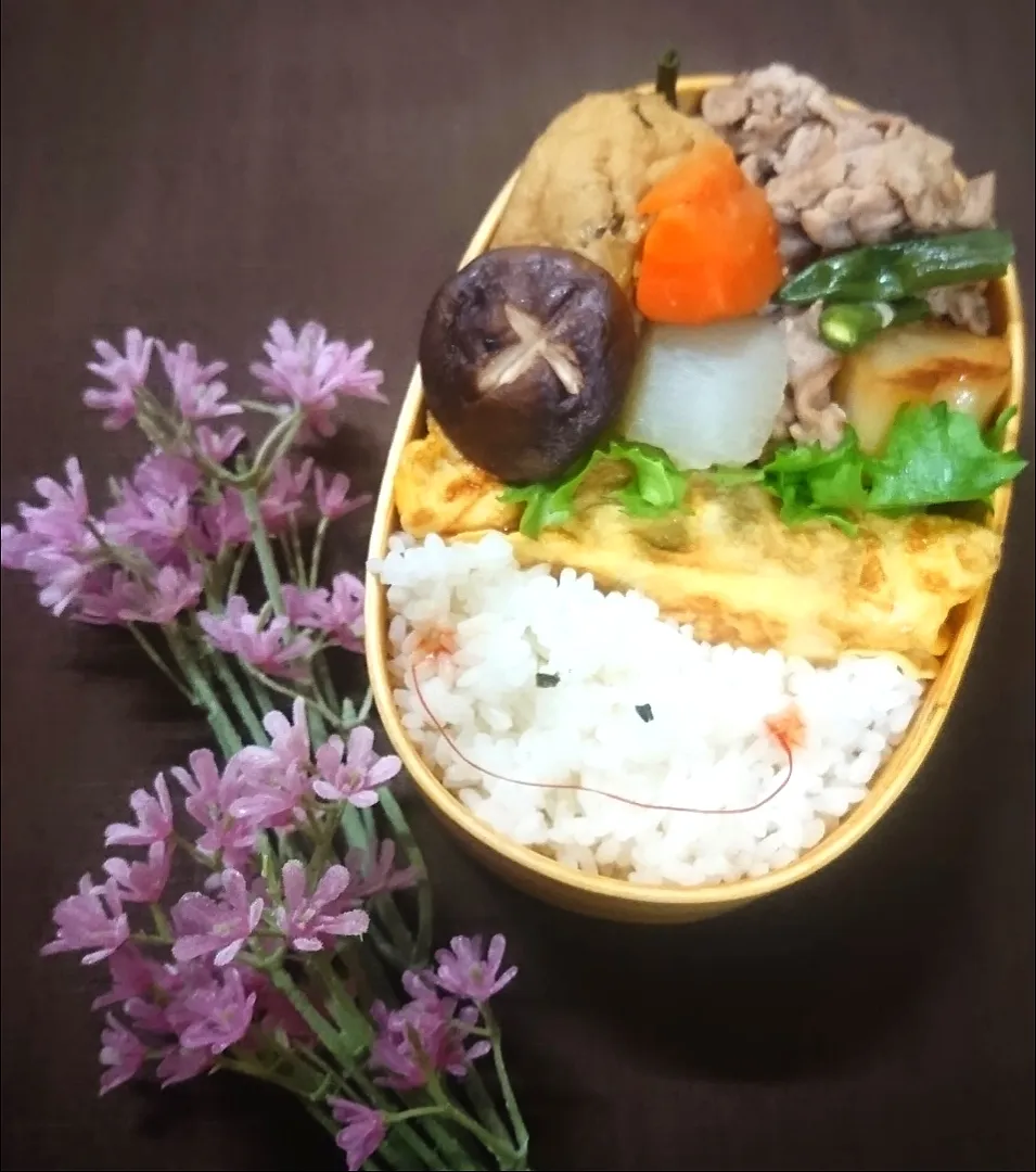 Snapdishの料理写真:お残りサﾝ詰めつめべんとう 😋|fumi ◡̈⋆さん