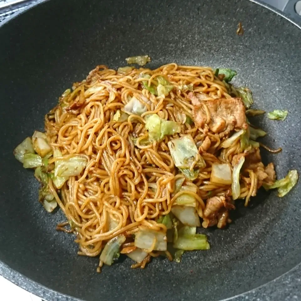 お昼は焼きそば|しまだ ちえこさん