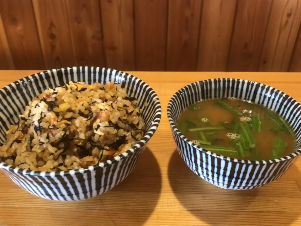 今日の賄いはヒジキ炒飯とスープ(^^)|bontaさん