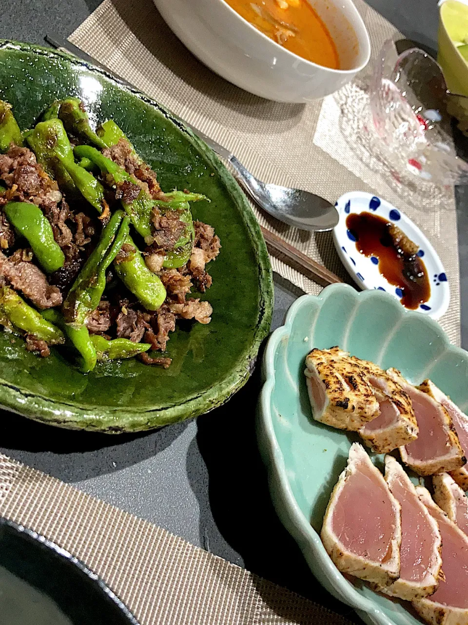 晩ご飯、トムヤムクンその他|いぐあなさん