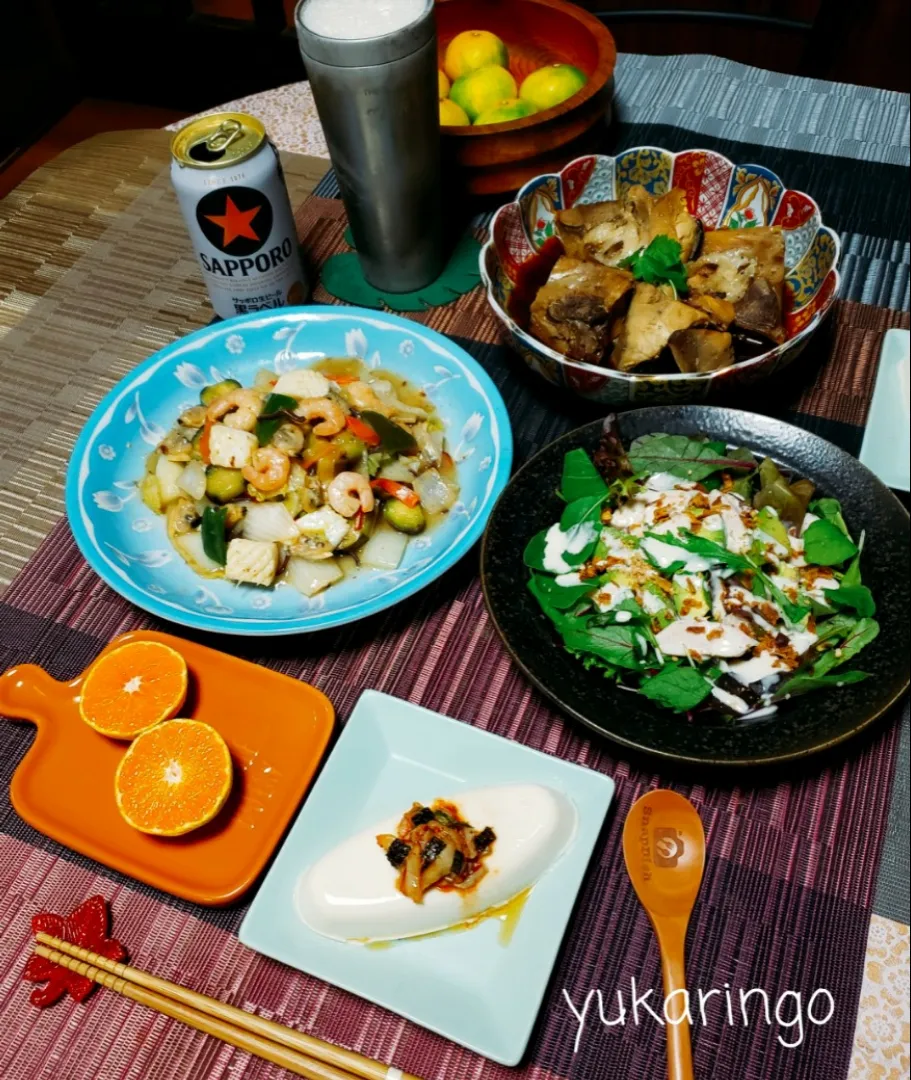 🍁海鮮八宝菜
🍁ぶりのあら煮
🍁サラダチキンとアボカドのサラダ
🍁キムチ豆腐|yukaringoさん