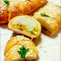 Snapdishの料理写真:Chicken braided bread|Noofs___さん