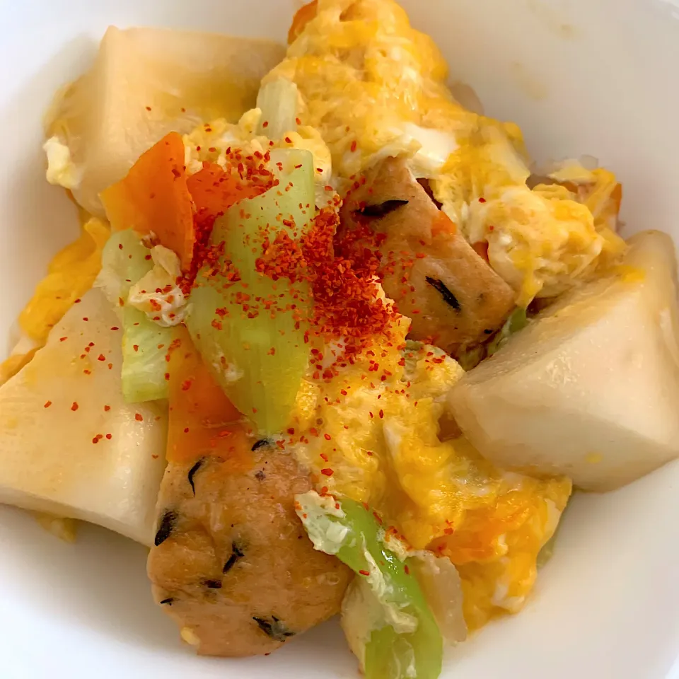 ママの昼飯　おでん丼|あささん