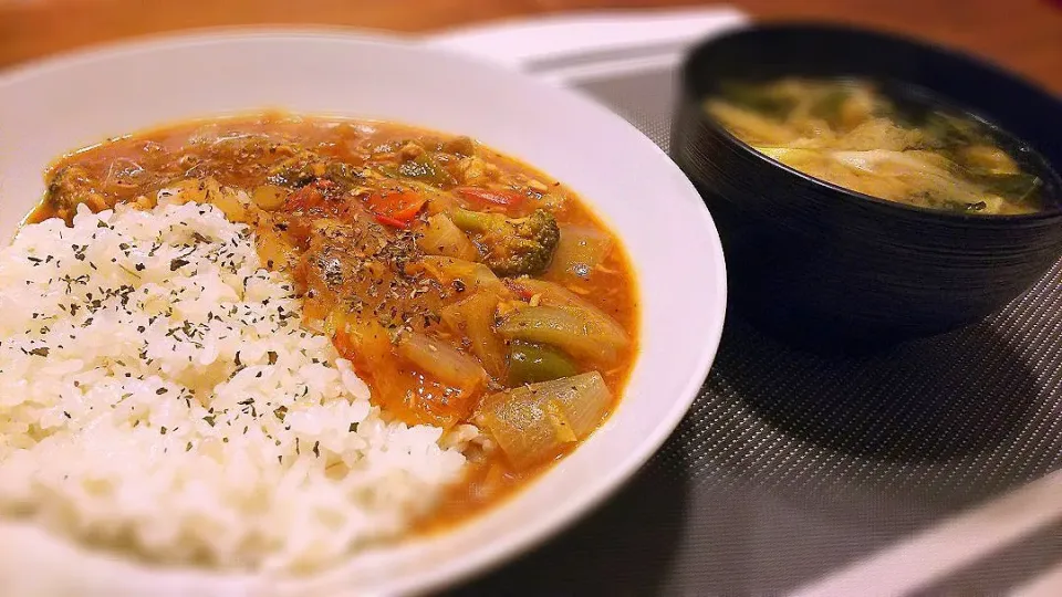 ﾂﾅｶﾚｰ🍛
の晩ごはん✨|kaz(*･ω･)さん