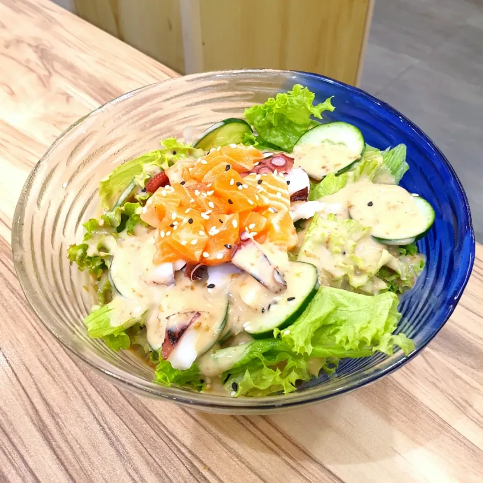 Diet w/ Salad|envymaqueenさん