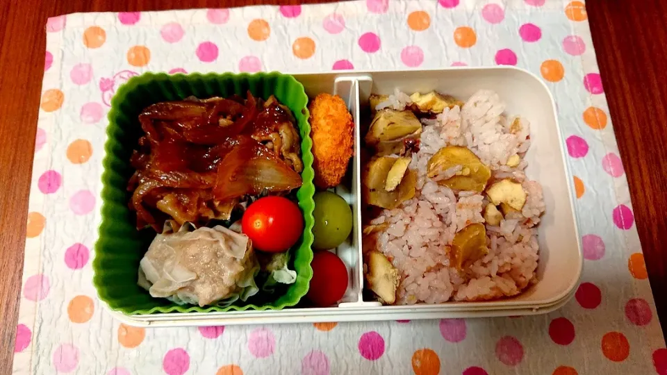 しょうが焼き❤️栗ご飯❤️旦那さんお弁当🎵😊|かおるcitronさん