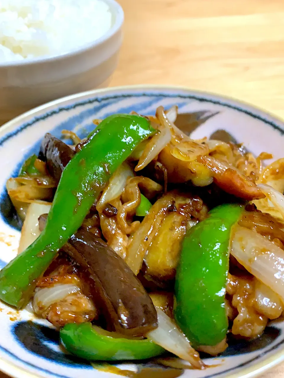 豚バラとナスとピーマンと玉ねぎのカレー味噌炒め|ゆうきさん