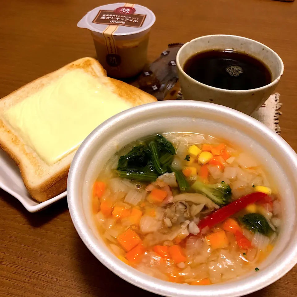 Snapdishの料理写真:10月7日 お昼ごはん|mikochieさん