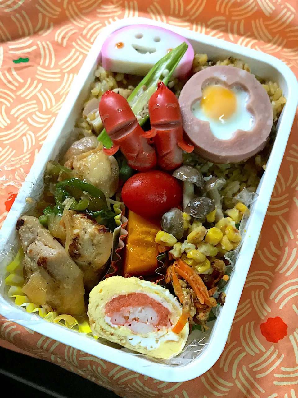 Snapdishの料理写真:2020年10月8日　オレ弁当♪チャーハン♪|クッキングおやぢさん