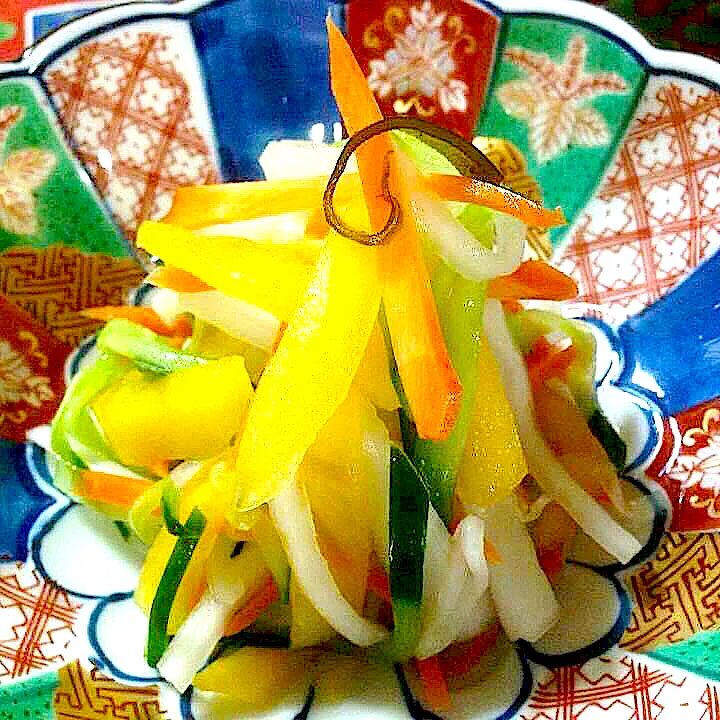 長崎くんち伝統料理 中日
柿なます
Nagasaki Kunchi Festival traditional 2nd DAY Dish
Marinade Persimmon &Radish&Carrot|Cuisineさん