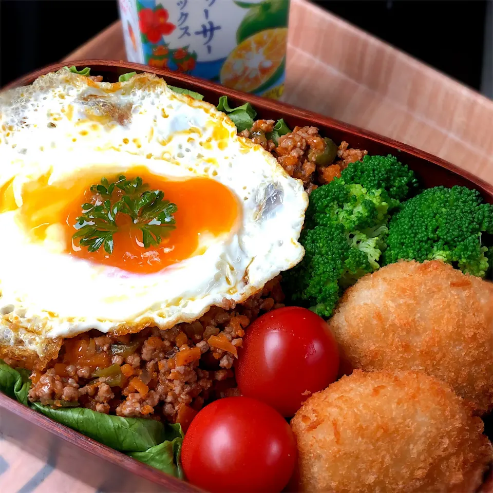 ひき肉deハンバーグライス弁当🍱|かおさん