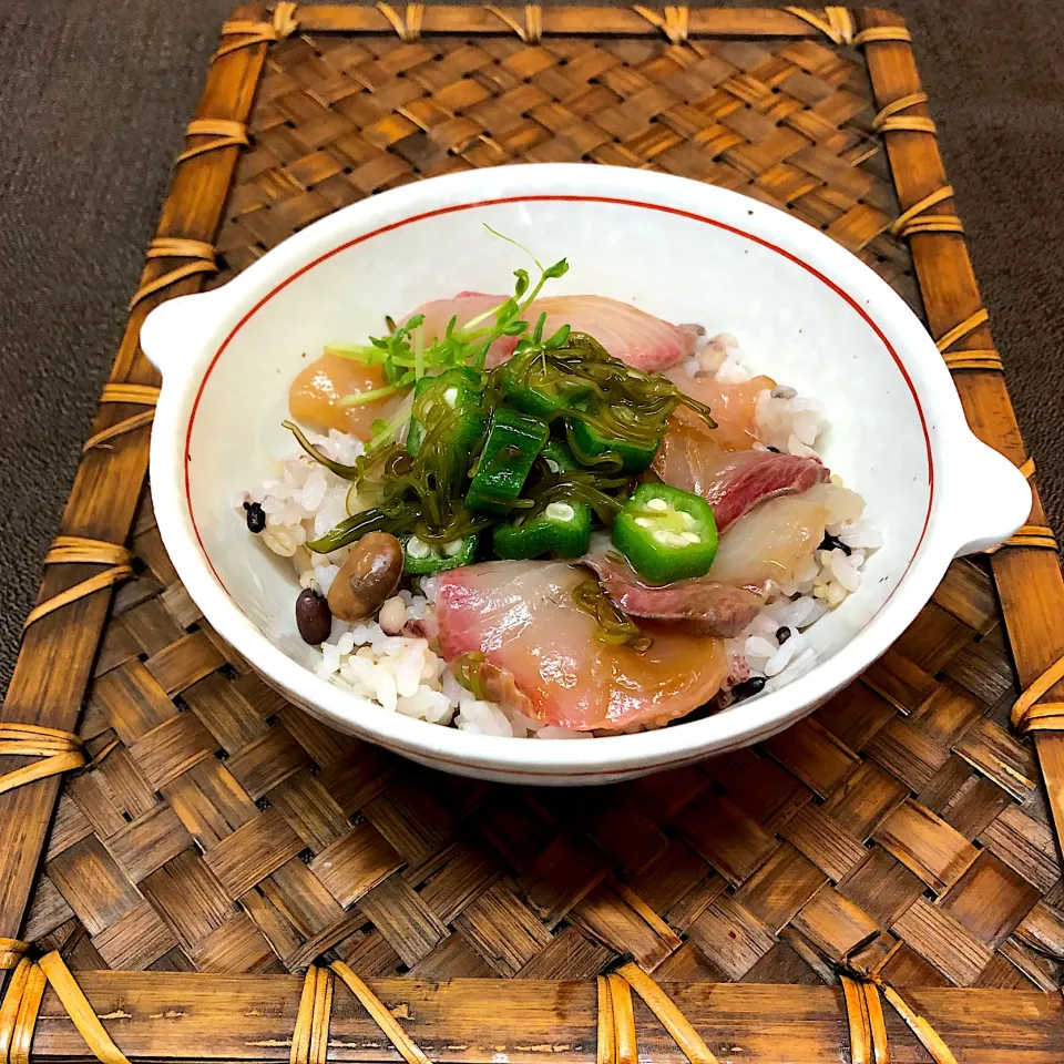 鹿屋かんぱちローズ＊漬け丼🌺|henryさん