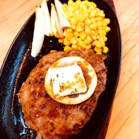 Snapdishの料理写真:ハンバーグランチ　ジンジャーソース|yさん