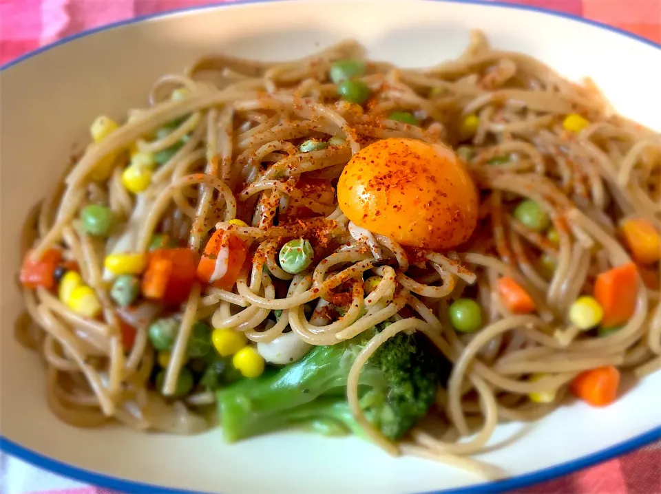 ブラウンパスタのレモン醤油とオリーブ油のパスタ|Chika Nagaiさん