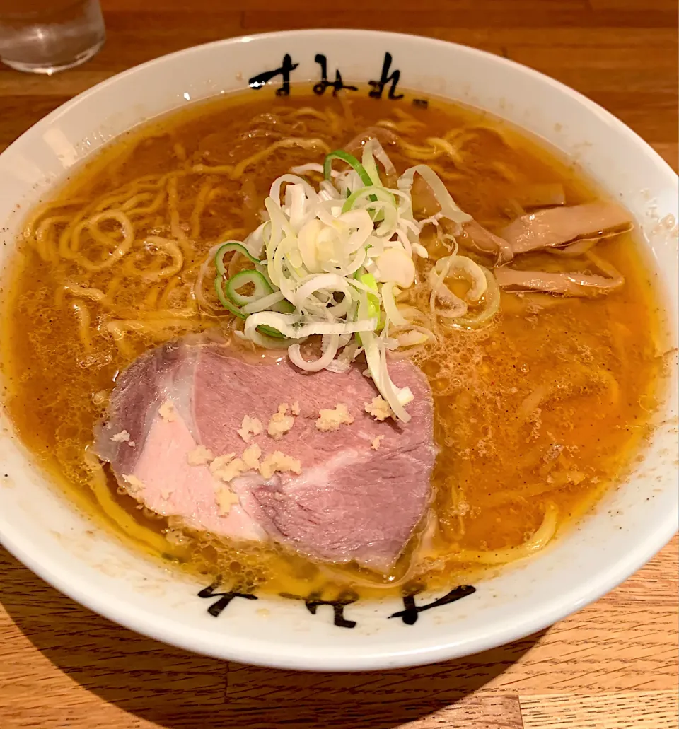 Snapdishの料理写真:すみれ　味噌ラーメン|すずきさん