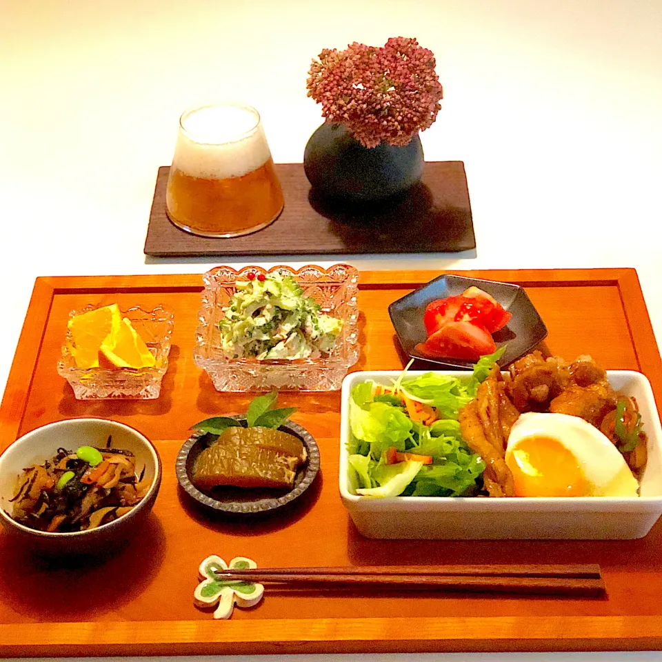 しょうが焼き　ゴーヤとツナのサラダ　ひじき煮　🍺😊|あっこさん