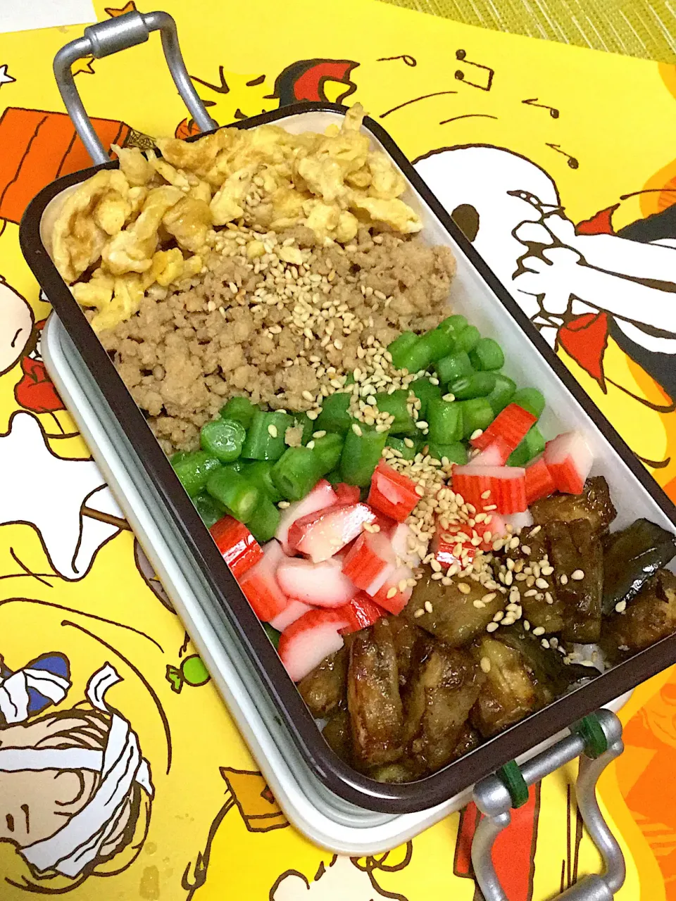 長女の中学べんと　四色丼|yukoさん