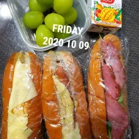 Snapdishの料理写真:コッペパン弁当です！|うるめさん