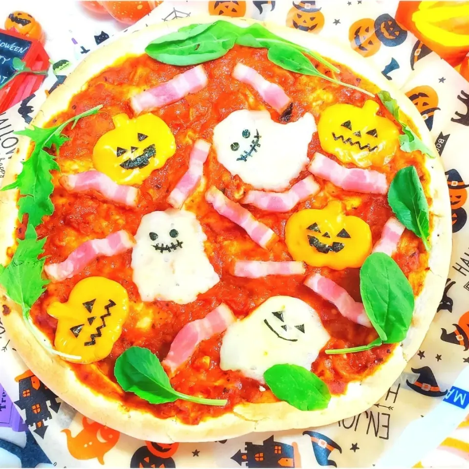 ハロウィンピザ🎃🍕|taruto⭐️さん