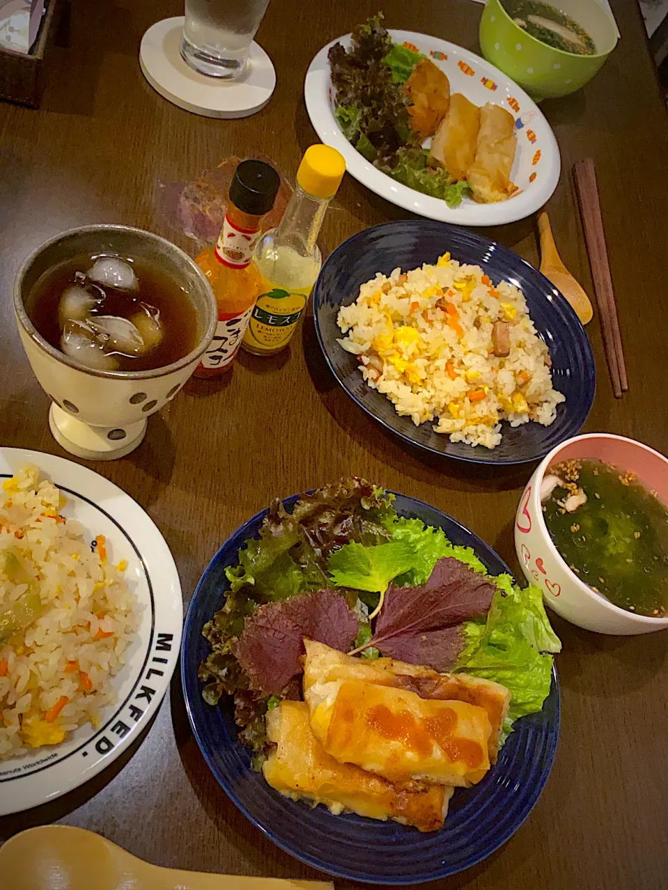 豚挽肉とチーズの春巻き🧀　サニーレタス　赤紫蘇　ザーサイ入り焼豚玉子炒飯　豆腐とあおさのスープ|ch＊K*∀o(^^*)♪さん