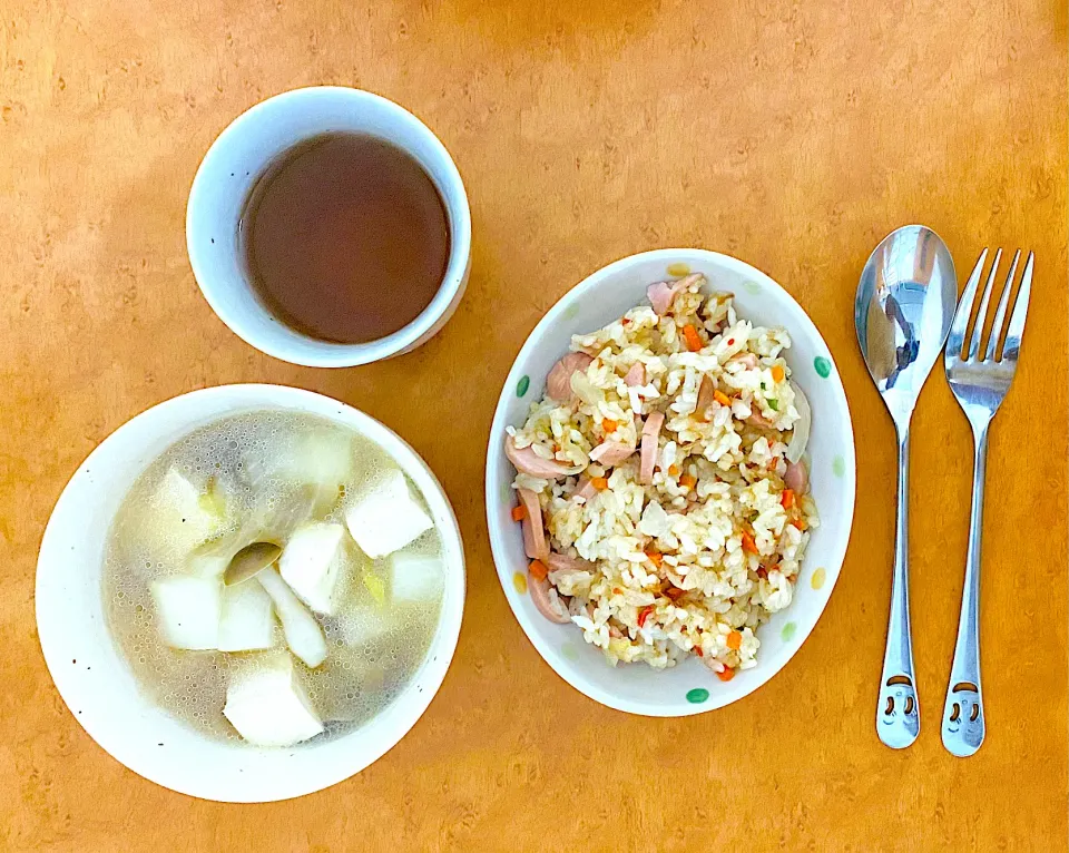 Simple dinner with miso soup in this cold autumn|MI 「いどりす」さん