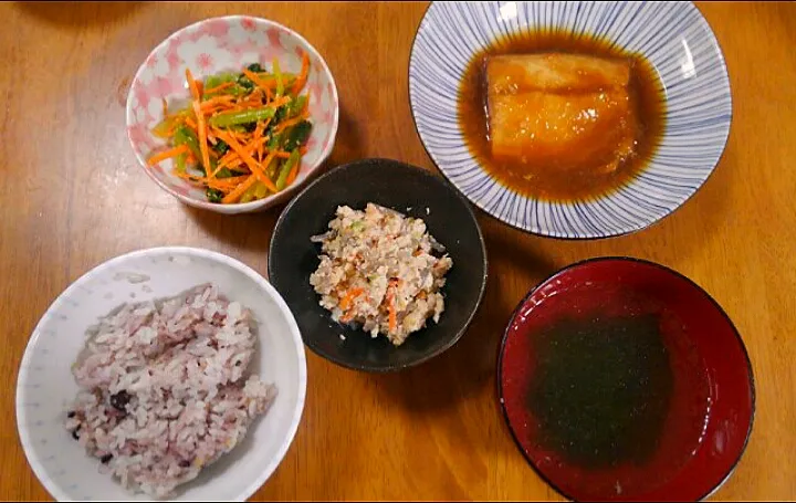 １０月１０日　鯖のみぞれ煮　小松菜のナムル　こんにゃくの白和え　わかめスープ|いもこ。さん