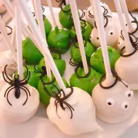 Halloween Cake-pops|Hannah Muscaraさん