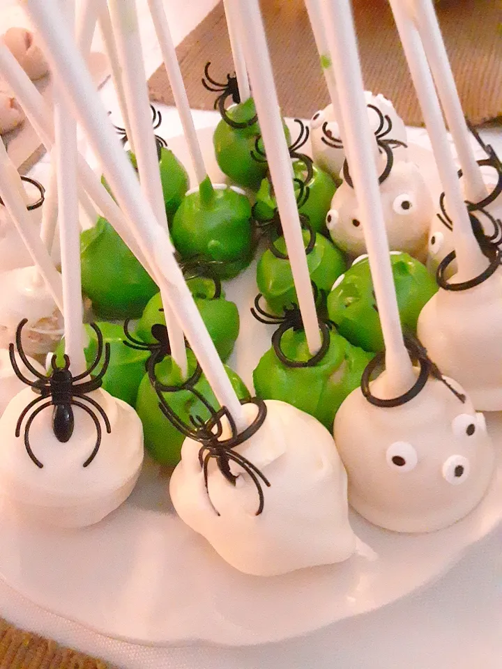 Halloween Cake-pops|Hannah Muscaraさん