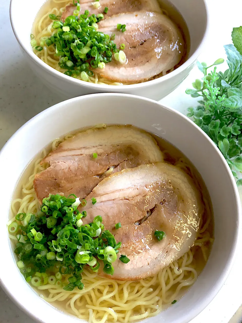 アサリ出汁の塩ラーメン🍜スープが旨い😋|みゆきさん