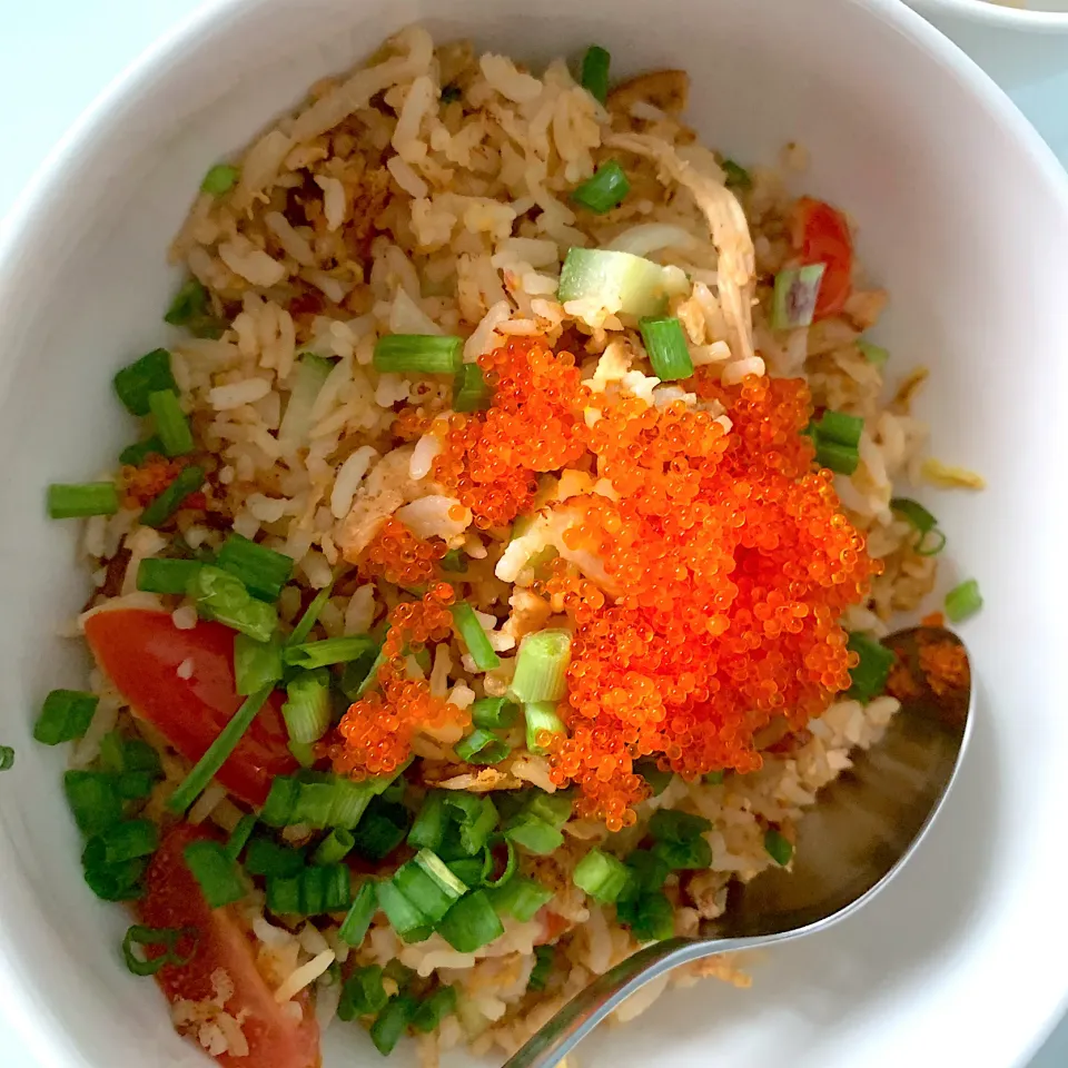 Fried rice with tobiko|Ong Sor Fernさん