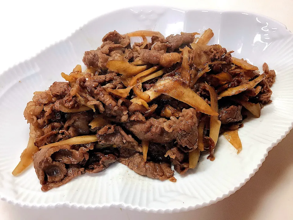 牛肉とゴボウのしぐれ煮😋|アライさんさん