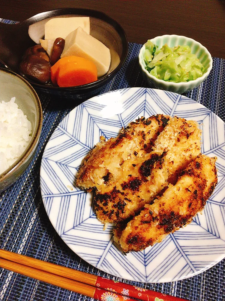 チキンの味噌パン粉焼き　高野豆腐の煮物　キャベツの和え物|ちぐあささん