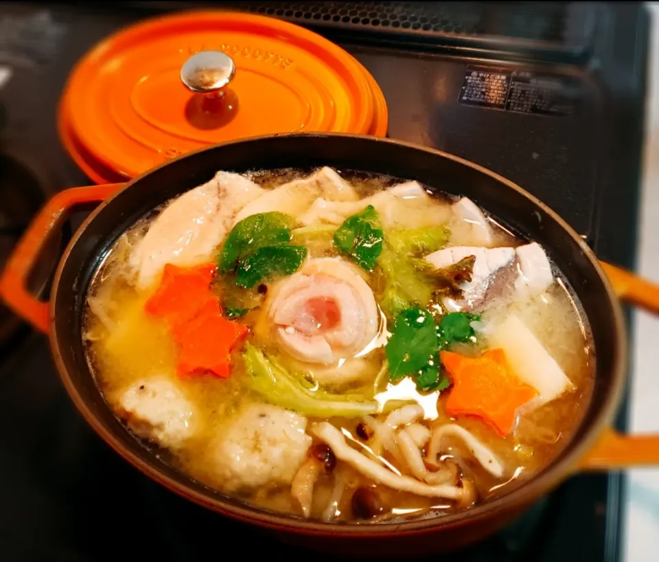 めかじきの味噌バター鍋🍲|yukaringoさん