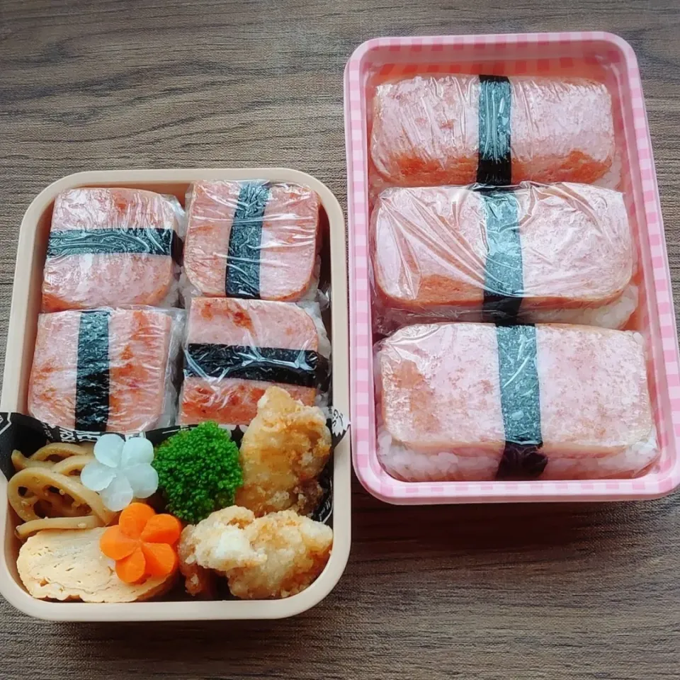 Snapdishの料理写真:スパムおにぎりと鱈フライ弁当|erinko0205さん