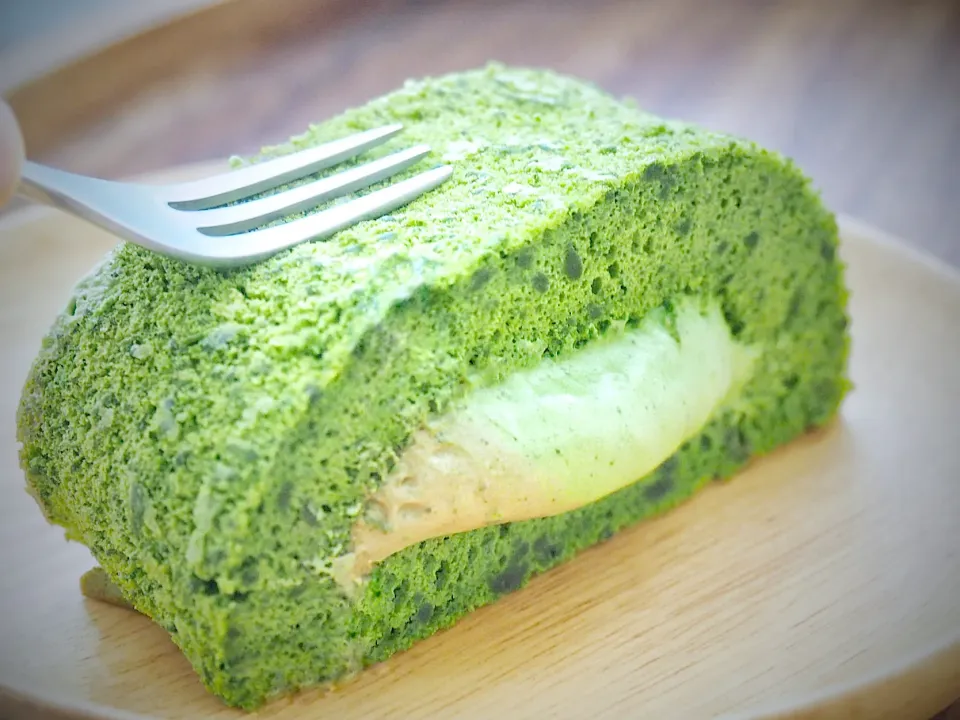 Matcha & hojicha roll cake|Misstyさん