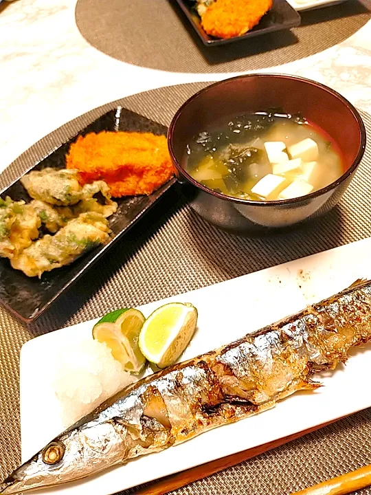 10月12日夜ご飯😋初☆秋刀魚|pinoさん