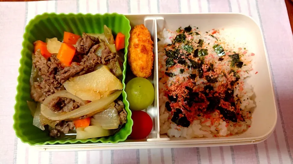 肉じゃが❤️旦那さんお弁当🎵😊|かおるcitronさん