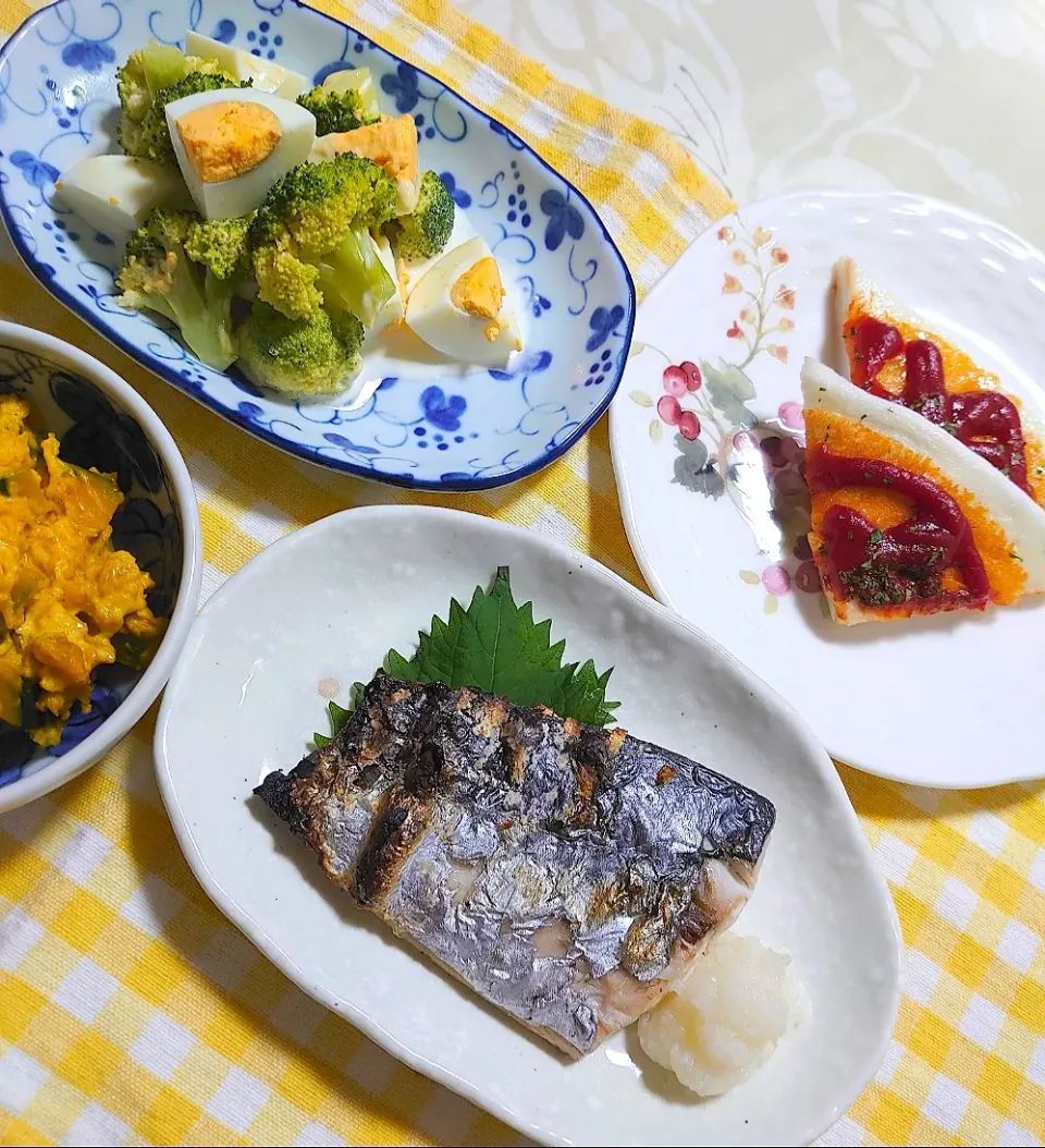 サワラの塩焼き
ブロッコリーサラダ

夕食です🌃🍴|🍒ふみりん🍒さん