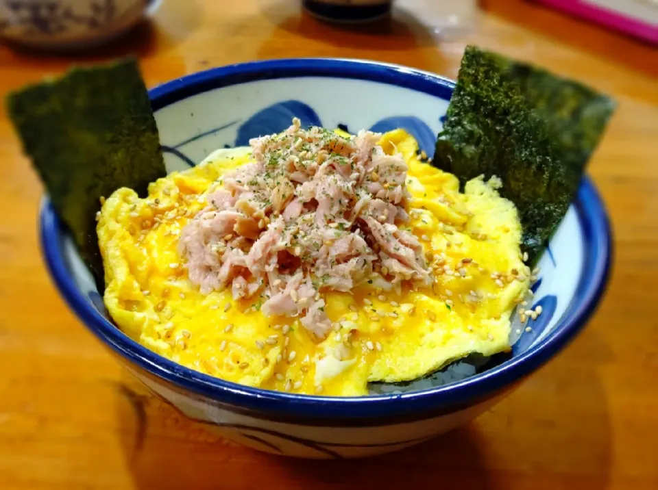 王道のツナたま丼|Etsuさん