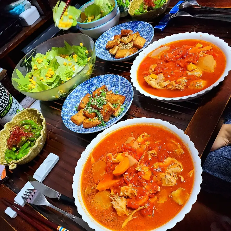 奥様料理
チキンのトマト煮🍗🍅
厚揚げ炒め
青ししとう炒め
サラダ🥗|dai.noriさん